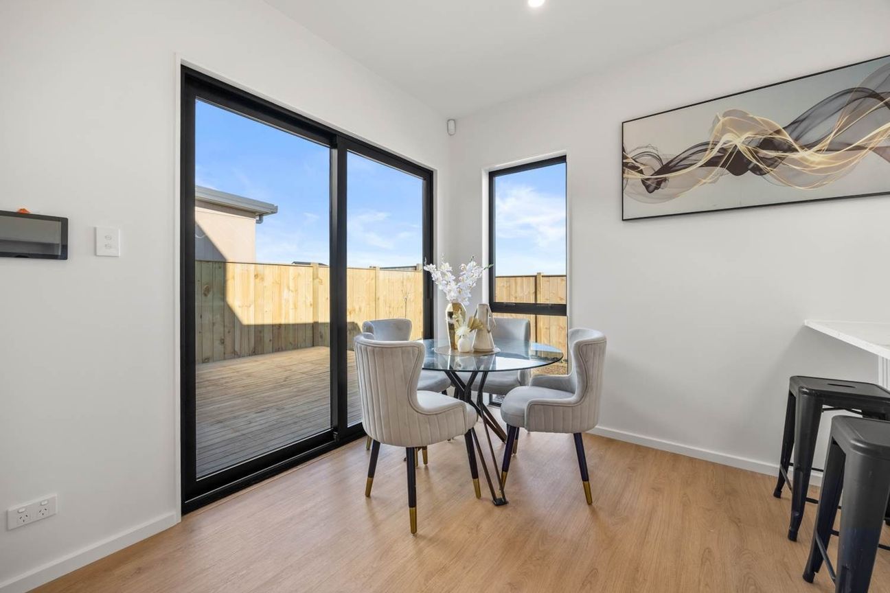 Brand-New 4-Bedroom Home in Thriving Coastal Community - Altro