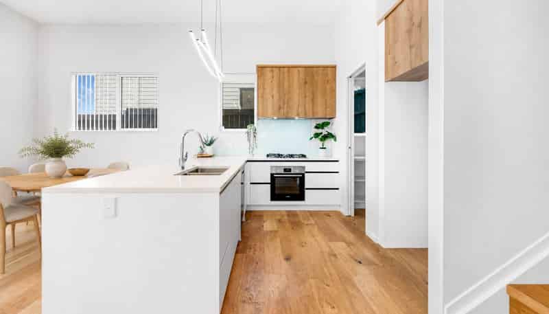 8 Kowaitau Avenue, Beachlands