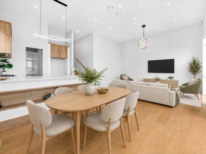 8 Kowaitau Avenue, Beachlands