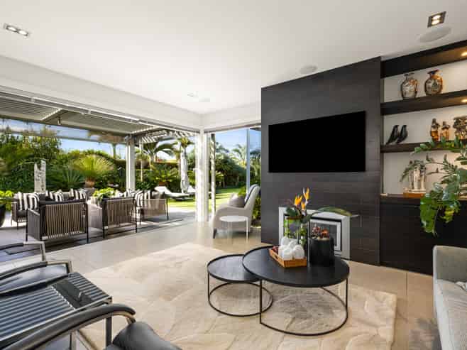 11 Riverside Drive, Point Wells