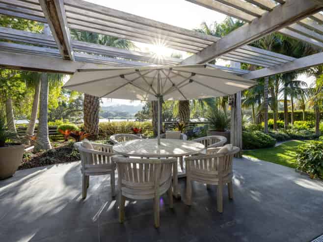 11 Riverside Drive, Point Wells