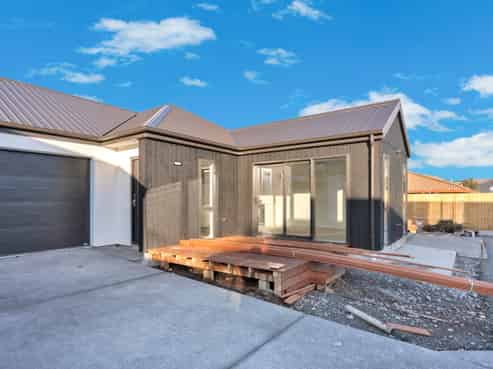 1-9/15 Anvers Place, Hoon Hay