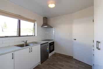 2/408 Mclean Street, Saint Leonards