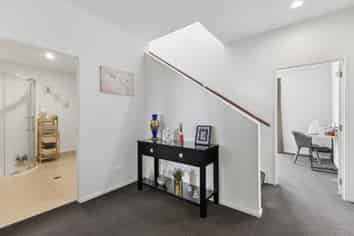 2C/63 Kestev Drive, Flat Bush