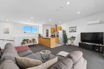 2C/63 Kestev Drive, Flat Bush