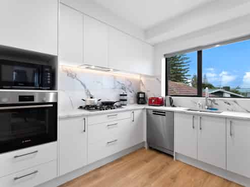 11 Waipani Road, Te Atatu Peninsula