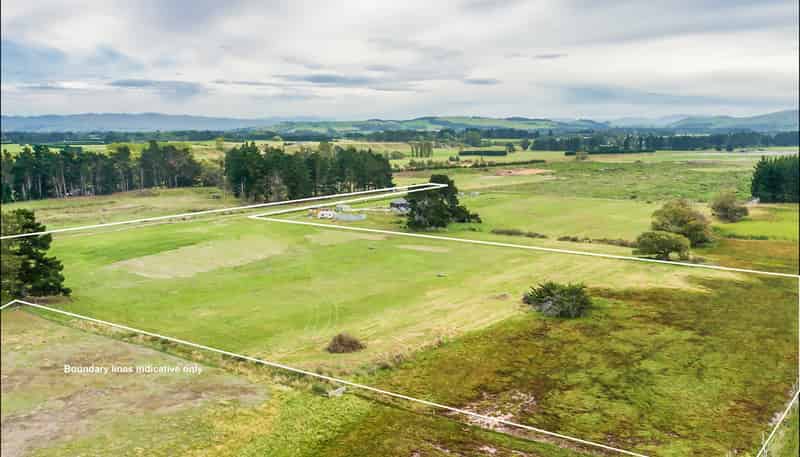 72 Newcombes Road, Amberley