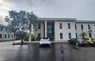 Open Plan 146sqm Space on Rosebank Road