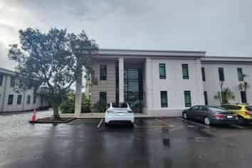 Open Plan 146sqm Space on Rosebank Road