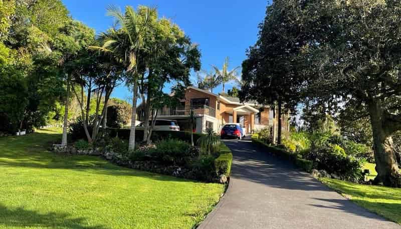 323 Three Mile Bush Road, Kamo