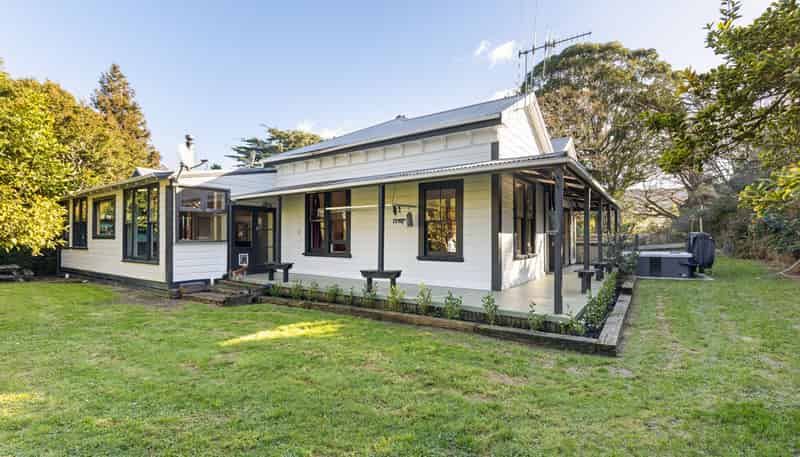832 Makomako Road, Pahiatua