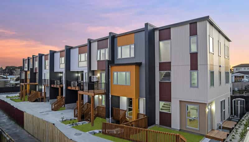 4/8 Reeves Avenue, Papatoetoe
