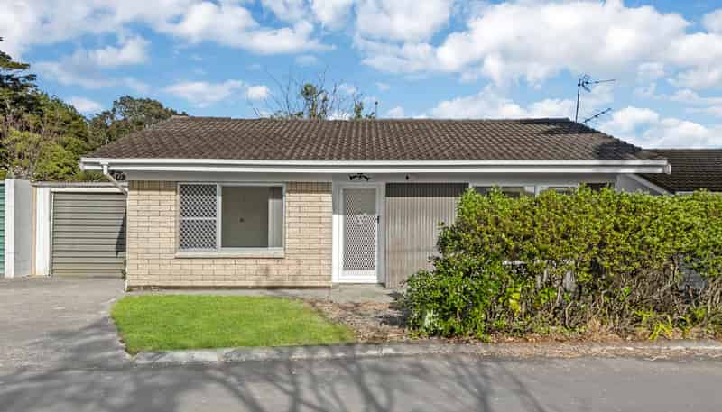 2/84B Great South Road, Manurewa