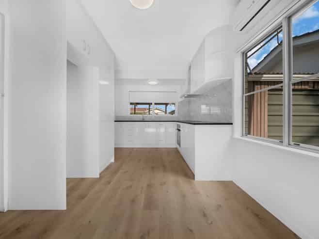 2/84B Great South Road, Manurewa