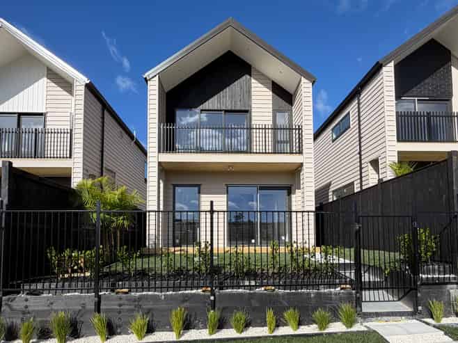 329 Te Taruna Drive, Milldale