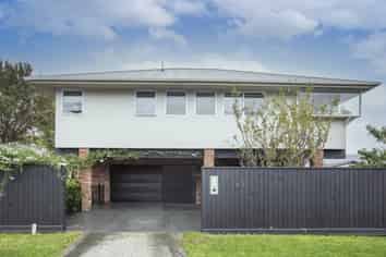 63 Malcolm Avenue, Beckenham