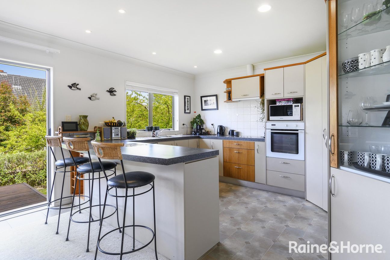 Private & Peaceful 3 Bedroom Home - Tauranga South - Vista 6