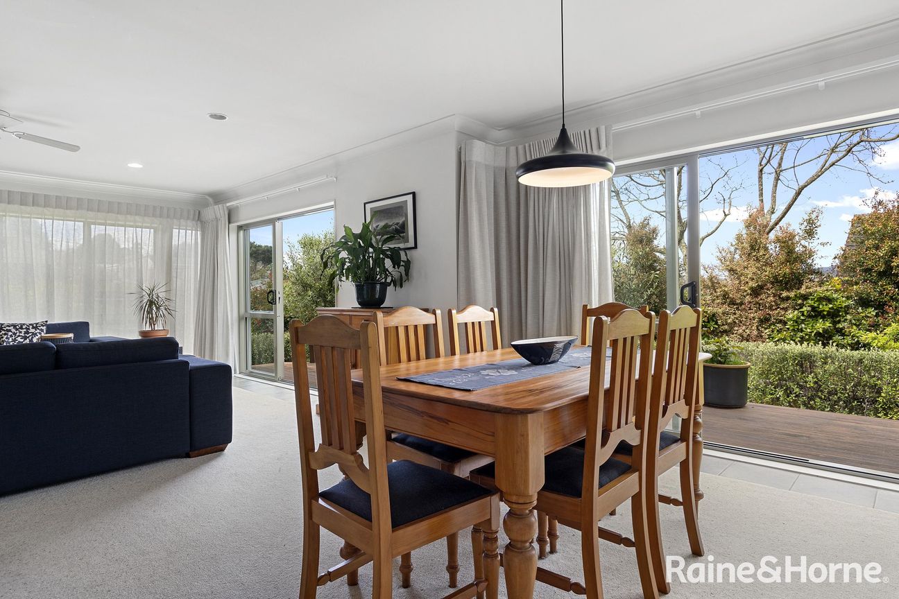 Private & Peaceful 3 Bedroom Home - Tauranga South - Vista 5