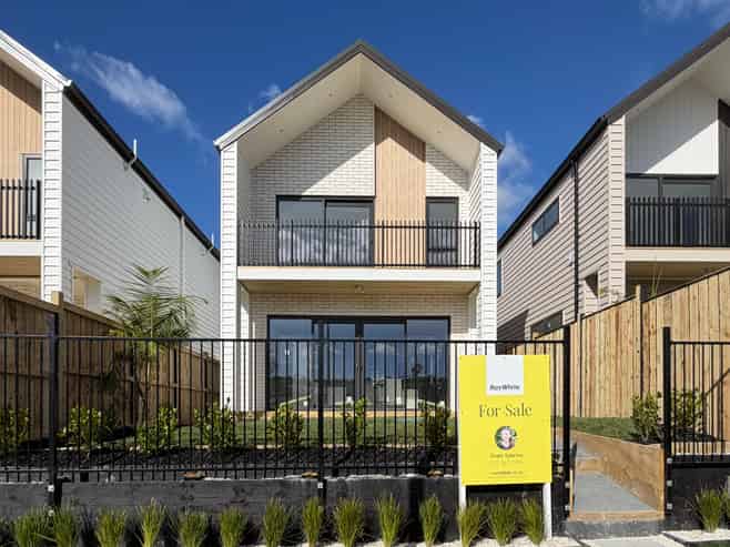323 Te Taruna Drive, Milldale