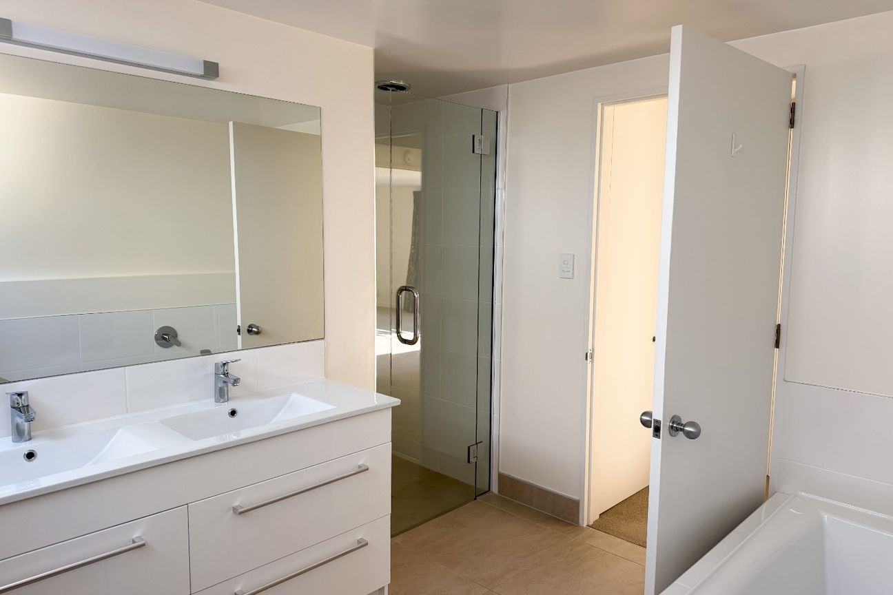 Exceptional Location, Quality Home, Plenty of Space and Little Luxuries - Altro