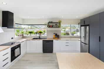 63 Malcolm Avenue, Beckenham