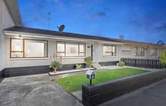 2 Griffin Avenue, Epsom