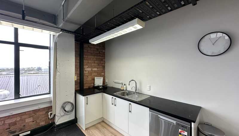 88 Broadway, Newmarket
