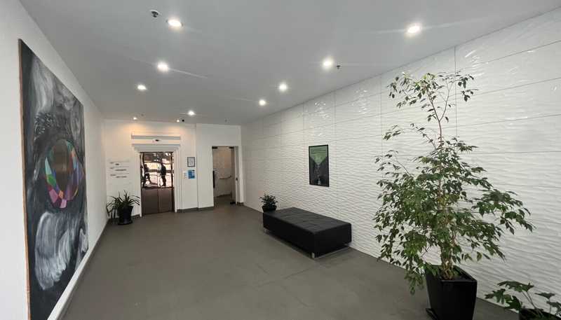 88 Broadway, Newmarket