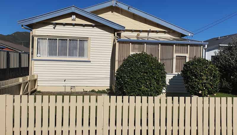 28 Trinity Avenue, Epuni