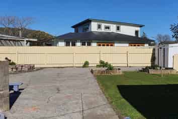 28 Trinity Avenue, Epuni
