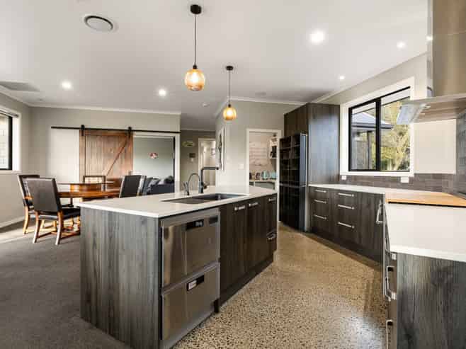 2/2127 Arapuni Road, Pukeatua
