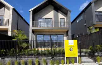 333 Te Taruna Drive, Milldale