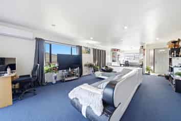 48 Bellville Drive, Clendon Park