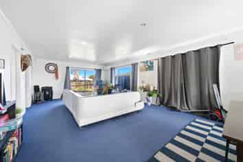 48 Bellville Drive, Clendon Park