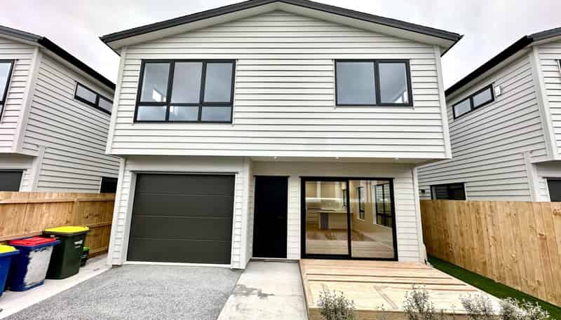 5C Patrice Place, Massey