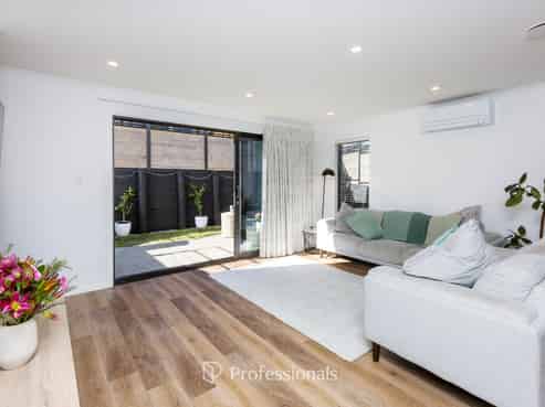 17 Dovey Katene Horvath Street, Wallaceville