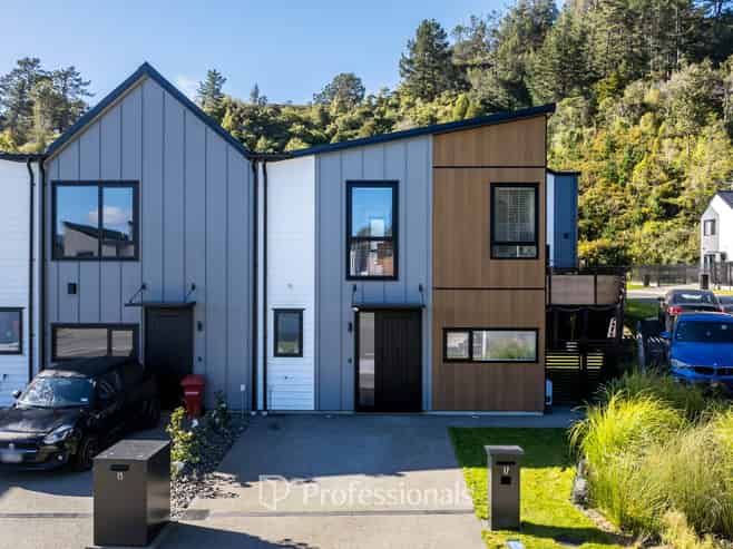 17 Dovey Katene Horvath Street, Wallaceville