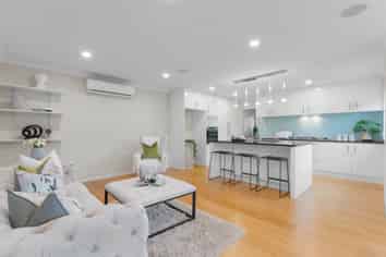 21 Lagonda Rise, Oteha