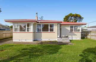 14 Dittmer Street, Otaki