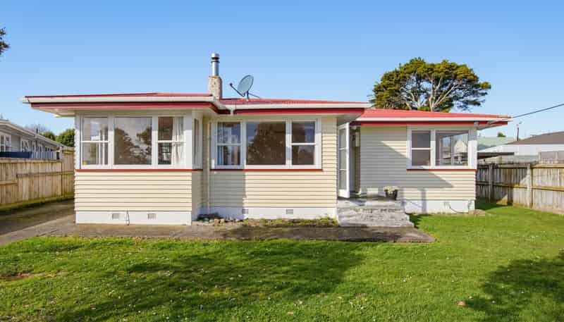 14 Dittmer Street, Otaki