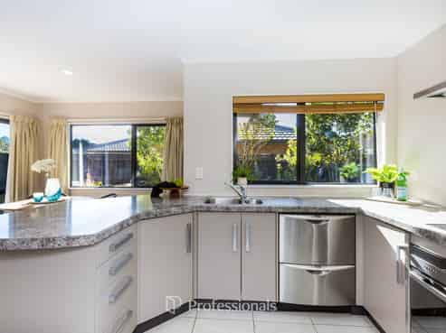 17 Aragon Grove, Kingsley Heights