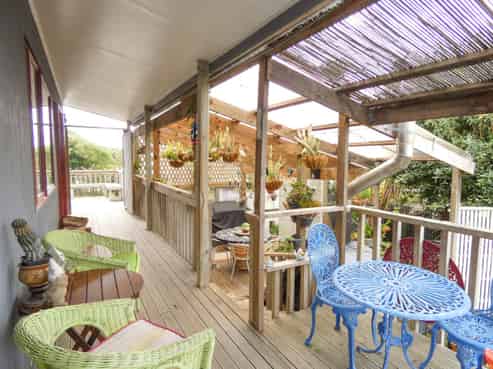 5 Te Whena Street, Otaki Beach