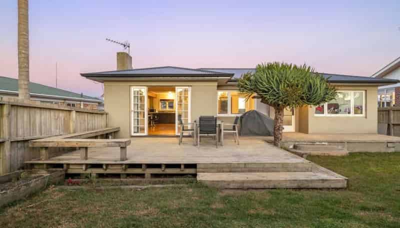 8 Landscape Road , Pukekohe