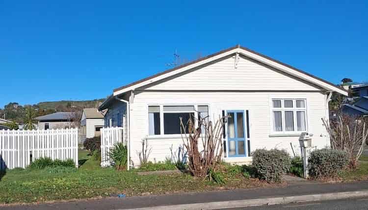 7 Hutcheson Street, Nelson South