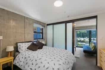902/111 Molesworth Street, Thorndon