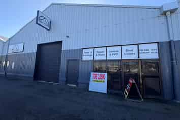 Functional Warehouse Opportunity in Panmure