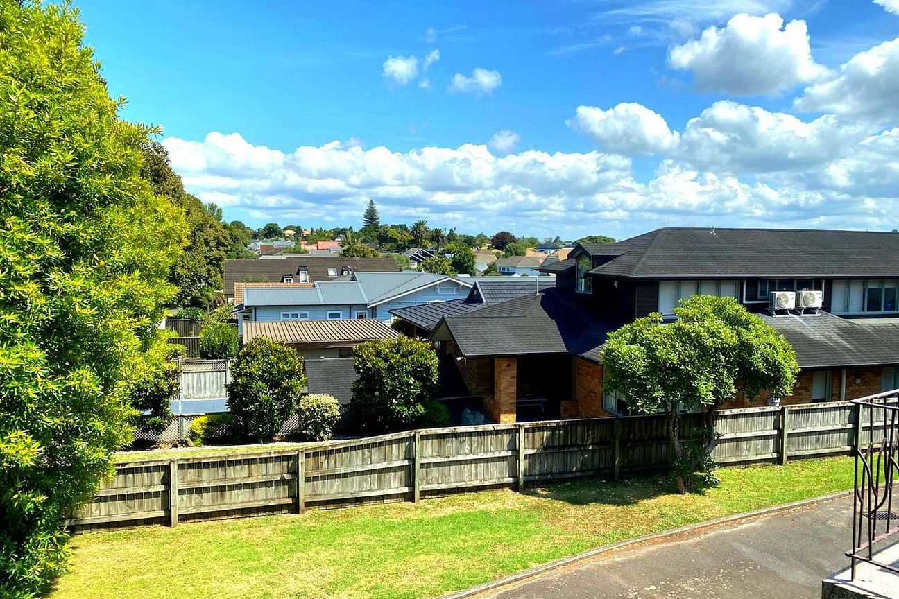 Beautiful newly renovated property in Epsom - Bild 2