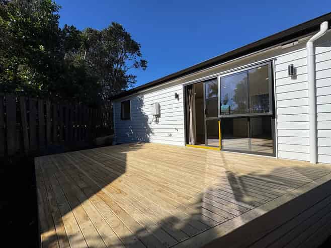 21A Orinda Close, Botany Downs