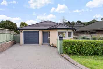 5 Red Hibiscus Road, Stanmore Bay