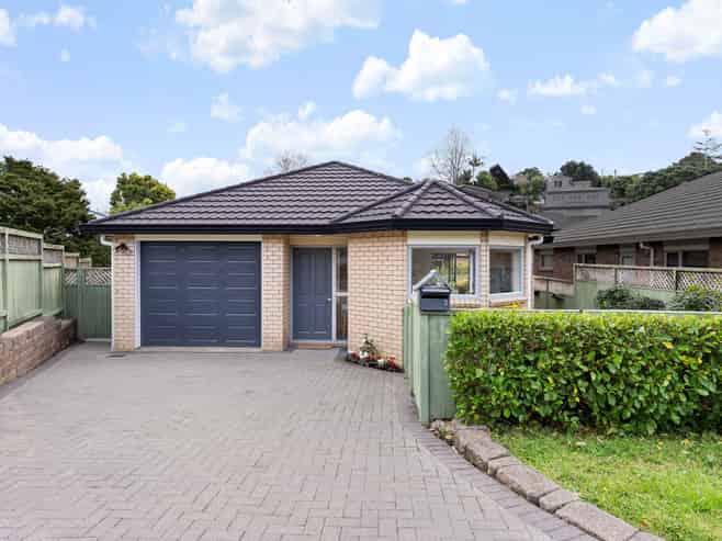 5 Red Hibiscus Road, Stanmore Bay